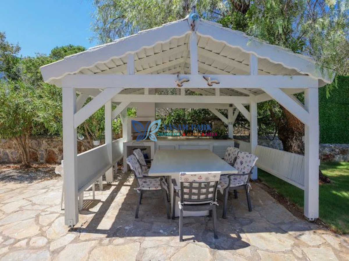 Villa Derinsu, Fethiye / Hisarönü, 8 Kişilik, Özel Yüzme Havuzlu