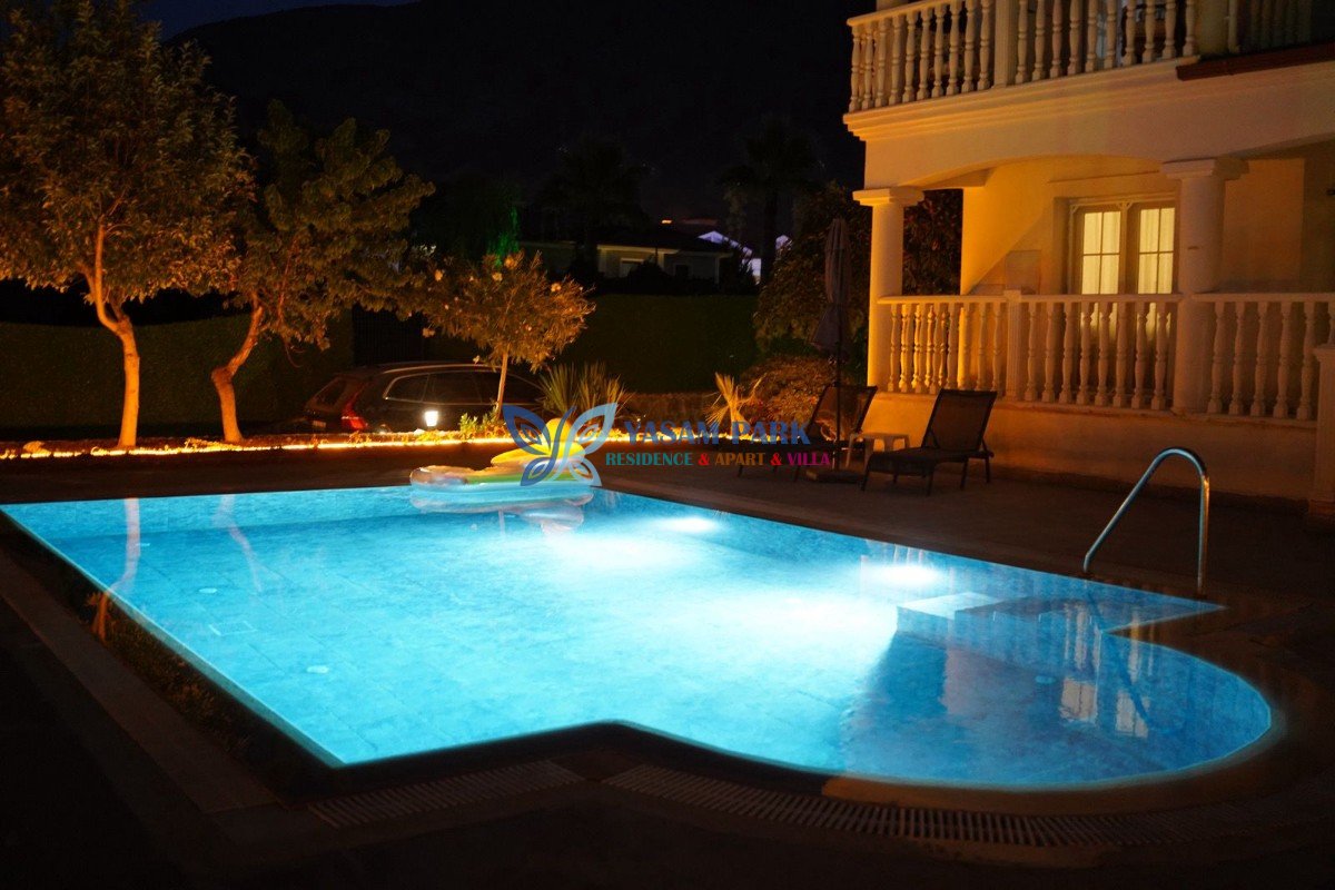 Villa Derinsu, Fethiye / Hisarönü, 8 Kişilik, Özel Yüzme Havuzlu