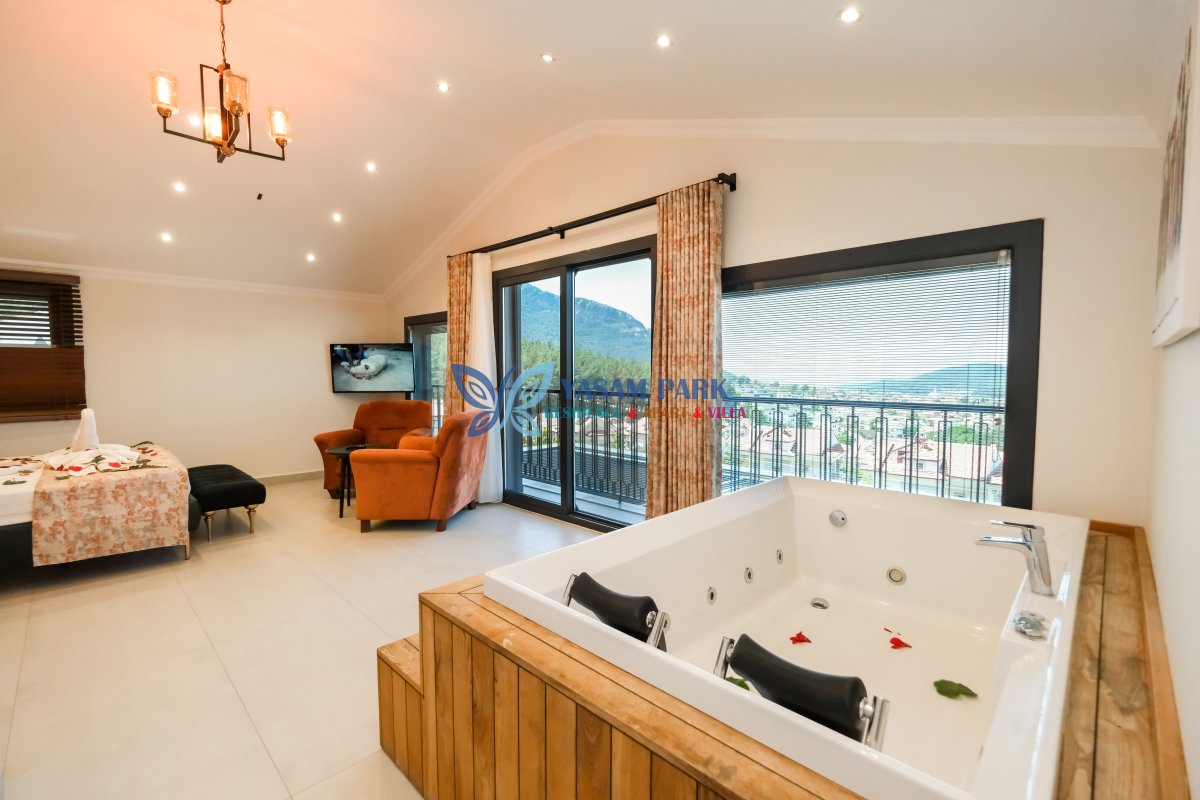 Villa Kaan, Fethiye / Ölüdeniz, 6 Kişilik, Özel Yüzme Havuzlu