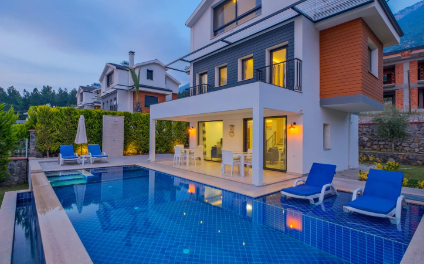 Villa Toharya